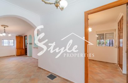 Reventa - Villa - Torrevieja - Los altos