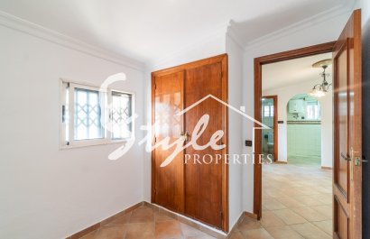 Reventa - Villa - Torrevieja - Los altos