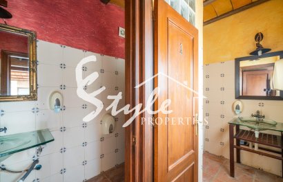 Reventa - Villa - Torrevieja - Los altos