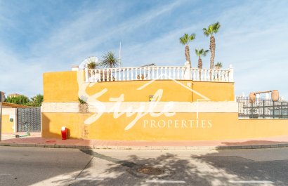 Reventa - Villa - Torrevieja - Los altos