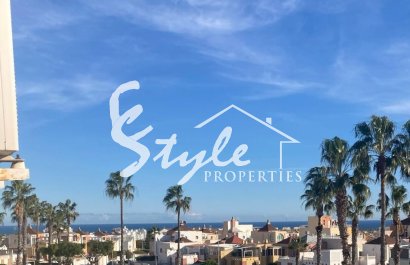 Reventa - Semi-Detached Villa - Los Altos