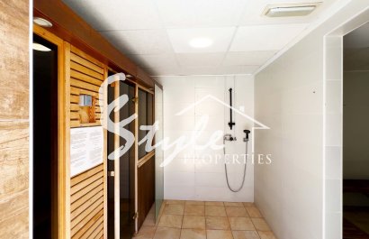 Resale - Apartamento - Punta Prima