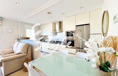 Resale - Apartamento - Punta Prima