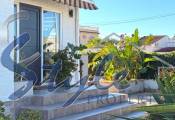 Resale - Detached Villa - Torrevieja - La Siesta - El Salado -  Torreta