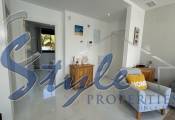 Reventa - Villa - Los Montesinos - La Herada