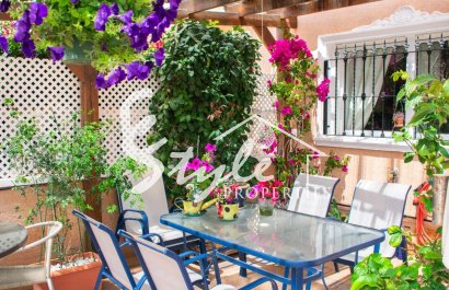 В продаже танхаус 2 спальни в закрытом сообществе в Вильямартине, Коста Бланка, Испания. ID2347