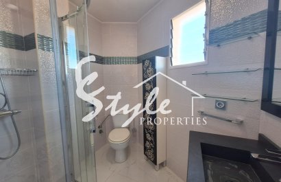 Продается полностью отремонтированная квартира с панорамным видом в Торревьехе, в нескольких шагах от моря, Коста-Бланка, Испания. ID2349