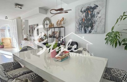 Вторичное жилье - Adosado - Orihuela-Costa - Вилламартин