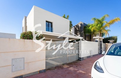 Вторичное жилье - Вилла - Сьюдад Кесада