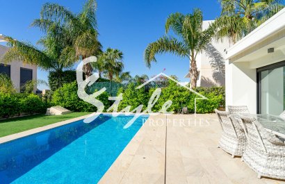 Вторичное жилье - Вилла - Сьюдад Кесада