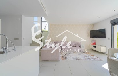 Вторичное жилье - Вилла - Сьюдад Кесада