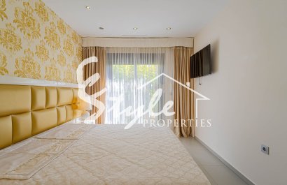 Вторичное жилье - Вилла - Сьюдад Кесада