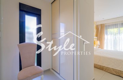 Вторичное жилье - Вилла - Сьюдад Кесада