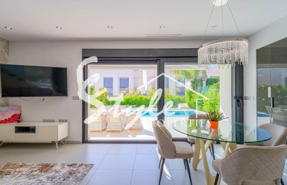 Вторичное жилье - Вилла - Сьюдад Кесада