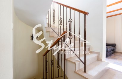 Вторичное жилье - Вилла - Villamartin, Orihuela Costa - Вилламартин