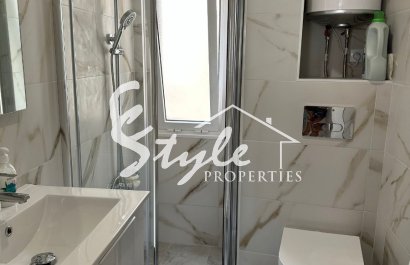 Resale - Apartamento - Torrevieja