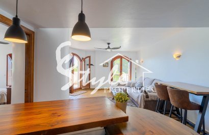 Resale - Apartamento - Punta Prima