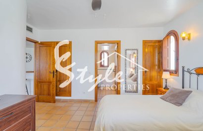 Resale - Apartamento - Punta Prima