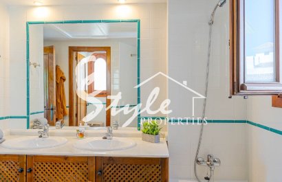 Resale - Apartamento - Punta Prima