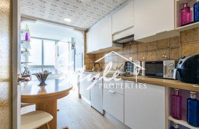 Продается просторная квартира в 50 метрах от пляжа в Торревьехе, Коста-Бланка, Испания. ID2351