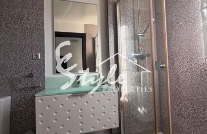 Resale - Apartamento - Torrevieja - La Mata