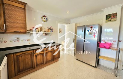 Вторичное жилье - Вилла - Кампоамор