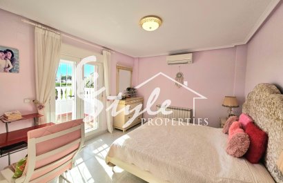 Вторичное жилье - Вилла - Кампоамор