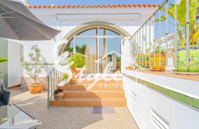 Resale - Villa - Orihuela-Costa - Blue Lagoon