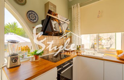 Resale - Villa - Orihuela-Costa - Blue Lagoon