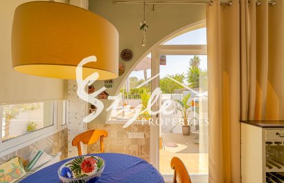 Resale - Villa - Orihuela-Costa - Blue Lagoon