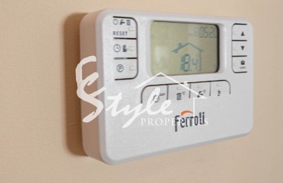 Resale - Villa - Orihuela-Costa - Blue Lagoon