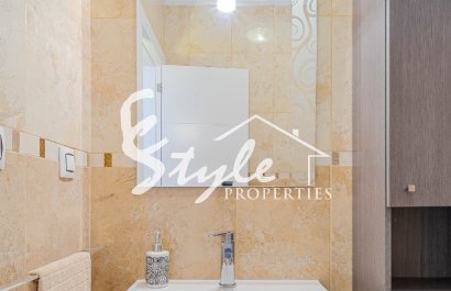 Resale - Apartamento - La Zenia