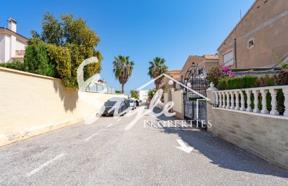 Resale - Apartamento - La Zenia