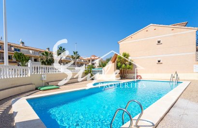 Resale - Apartamento - La Zenia
