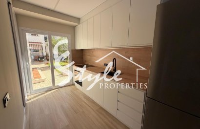 Вторичное жилье - Adosado - Torrevieja - Торревьеха