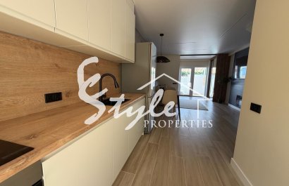 Вторичное жилье - Adosado - Torrevieja - Торревьеха