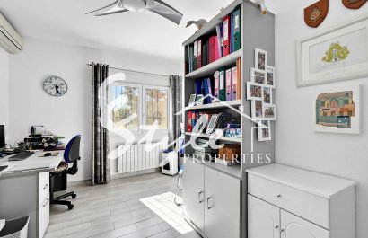 Вторичное жилье - Вилла - Пинар де Камповерде - Pinar De Campoverde