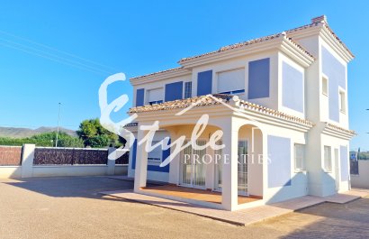 Nuevo - Villa - Murcia - Purias
