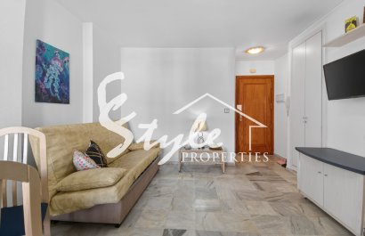 Resale - Apartamento - Torrevieja - Playa del Cura