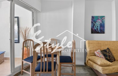 Resale - Apartamento - Torrevieja - Playa del Cura