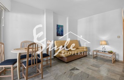 Resale - Apartamento - Torrevieja - Playa del Cura