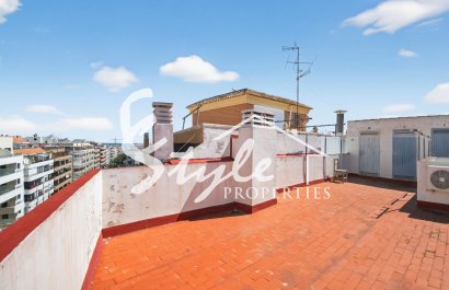 Resale - Apartamento - Torrevieja - Playa del Cura