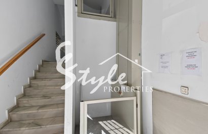Resale - Apartamento - Torrevieja - Playa del Cura
