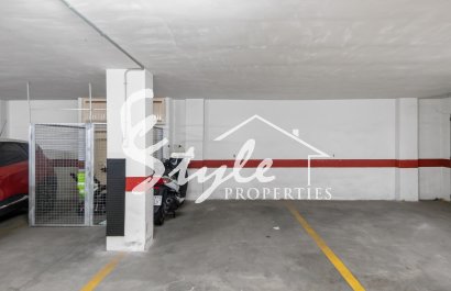 Resale - Apartamento - Torrevieja - Playa del Cura