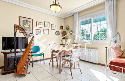 Reventa - Villa - Torrevieja - Torrelamata - La Mata