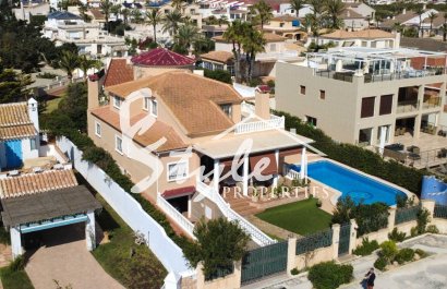 Reventa - Villa - Torrevieja - Torrelamata - La Mata