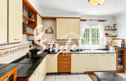 Reventa - Villa - Torrevieja - Torrelamata - La Mata