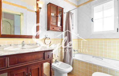 Reventa - Villa - Torrevieja - Torrelamata - La Mata