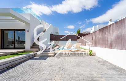 Reventa - Semi-Detached Villa - Vistabella Golf