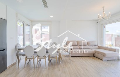 Reventa - Semi-Detached Villa - Vistabella Golf